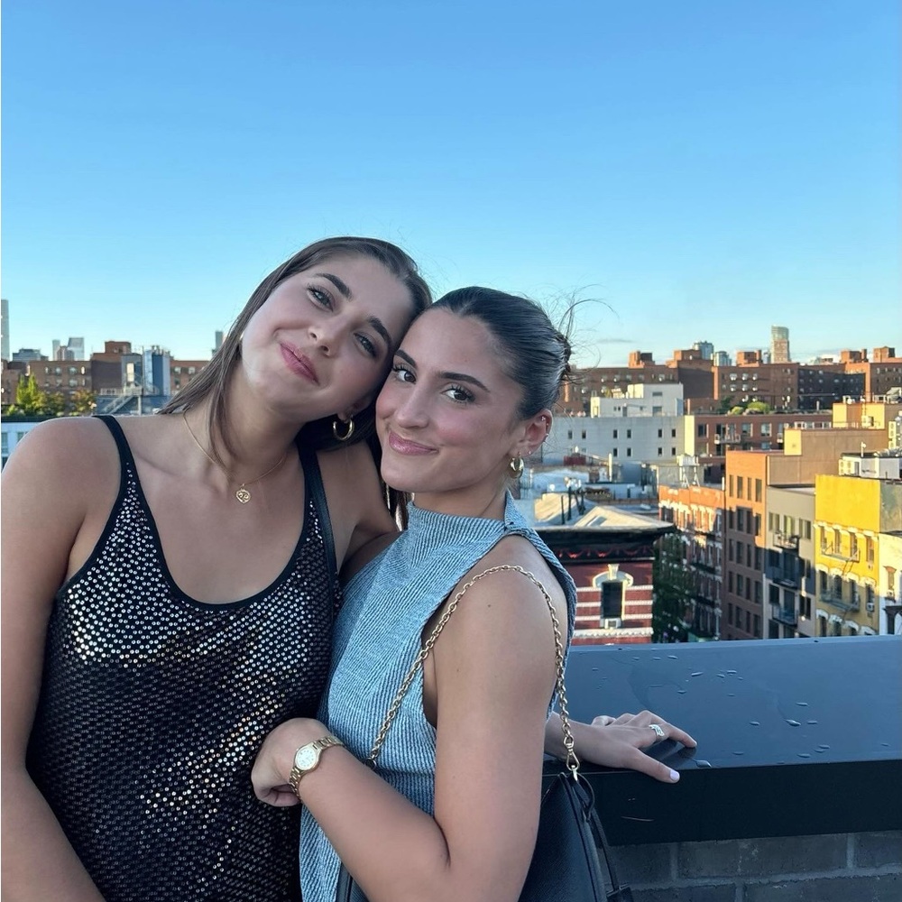 Meet your Posher, Cam